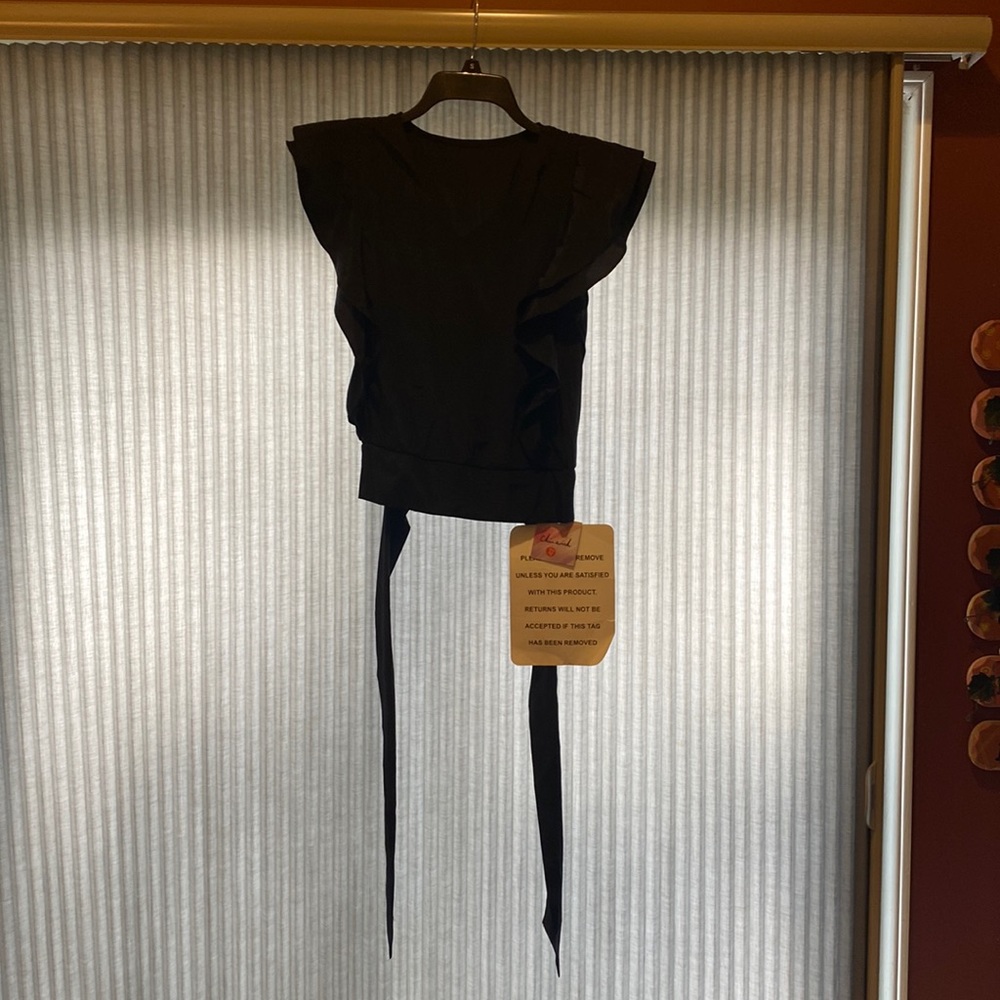 Black v-neck short sleeved blouse size M